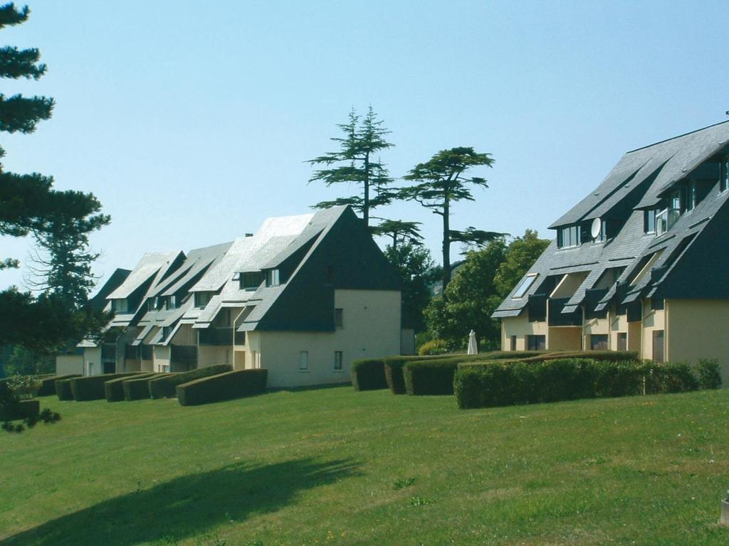 Lagrange Vacances Les Hauts De Clairvallon Houlgate Exterior foto
