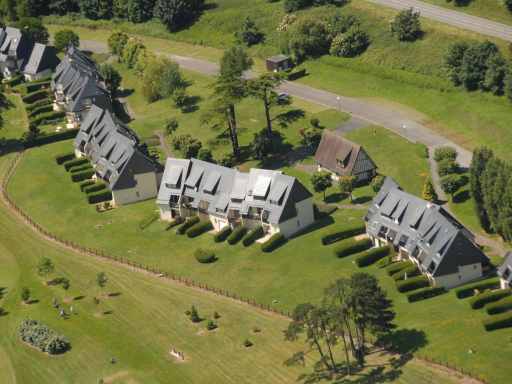 Lagrange Vacances Les Hauts De Clairvallon Houlgate Quarto foto